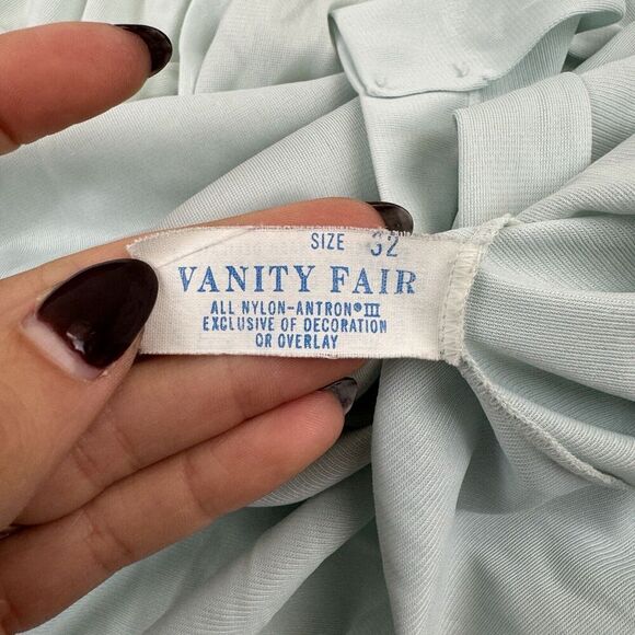 VTG Vanity Fair Blue Button Up Pajama Top Shirt Size 32 Nylon Antron III S/S - Picture 7 of 9